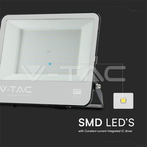 200W LED Прожектор SAMSUNG Чип 1м Кабел Черно Тяло 6400K 17540LM - изглед 2 - rZ commerce 200W LED Прожектор SAMSUNG Чип 1м Кабел Черно Тяло 6400K 17540LM - изглед 2